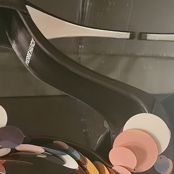 Pierre Hardy new this yr shoes shimmering black with big sequins sz 36.5, 4in he - Picture 9 of 10